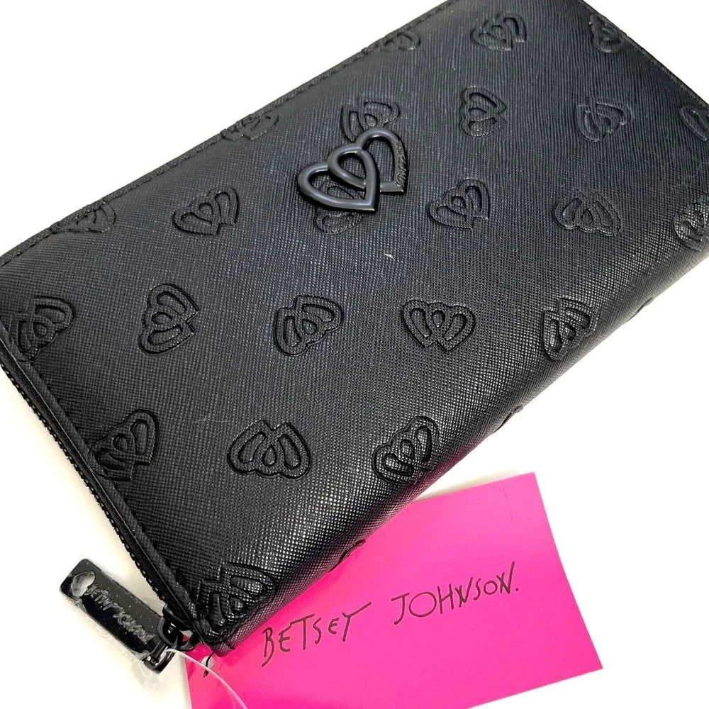 NWT Betsey Johnson Black Zip Around Long Wallet Double Heart Embossed